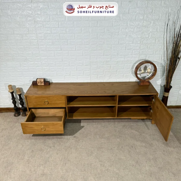 tvtable ladan 8 scaled