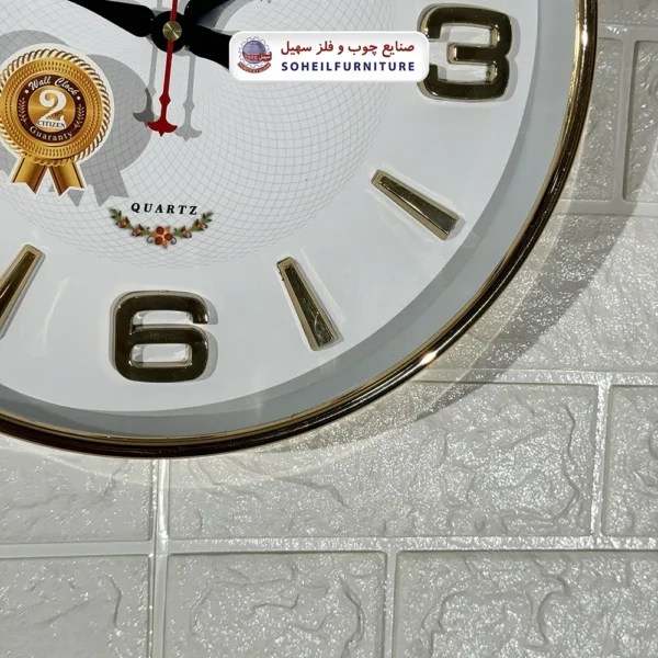 ساعت دیواری طرح سیتیزن
